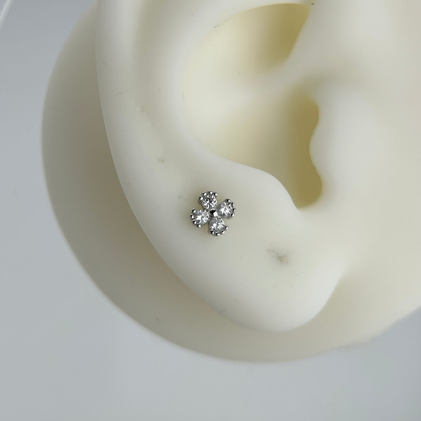 Piercing de Trébol