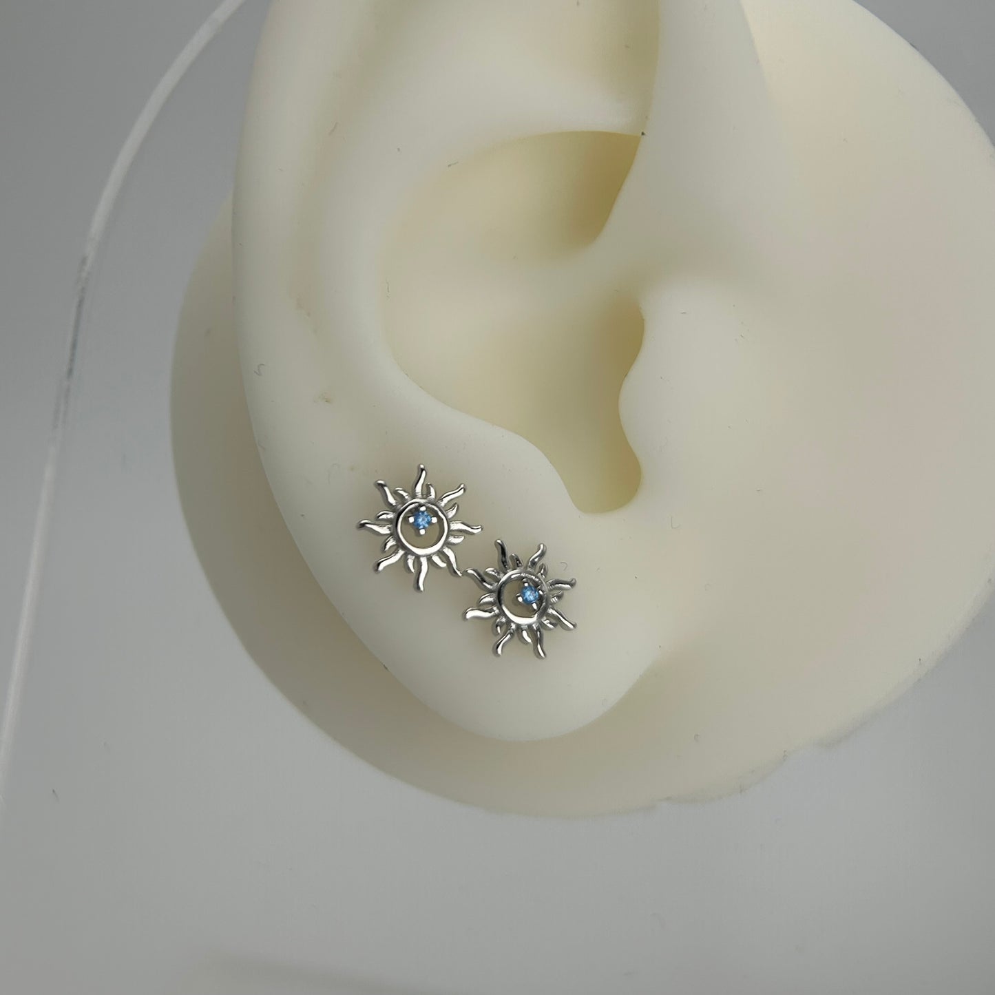 Piercing de sol piedra azul