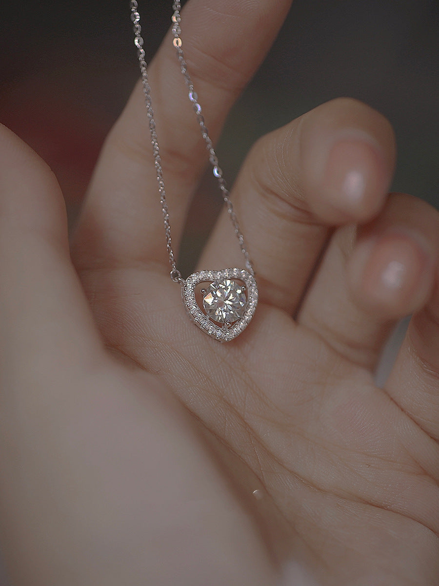 Cadena de Corazón de Zirconia con Halo Brillante 💎