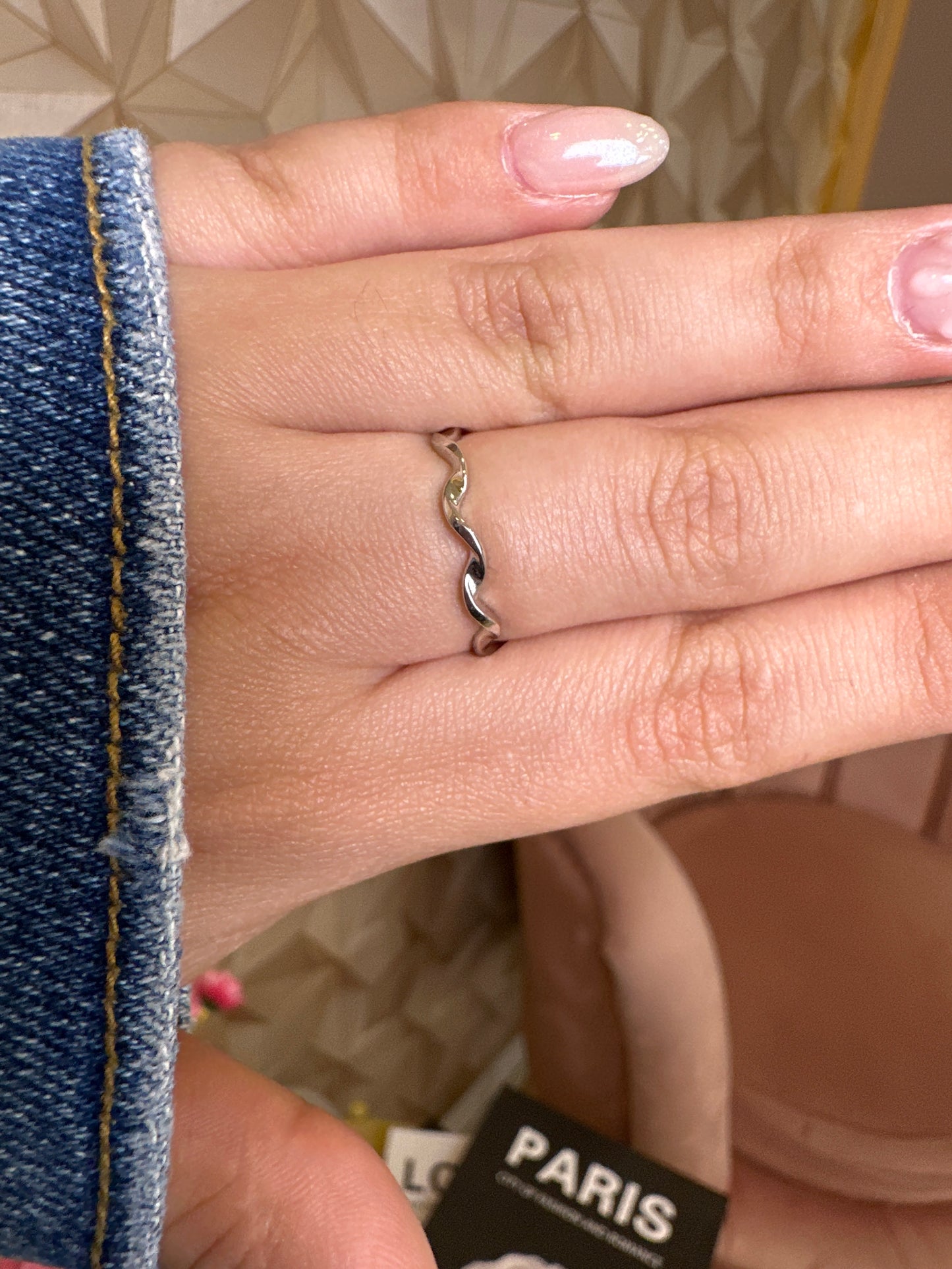 Anillo ondulado