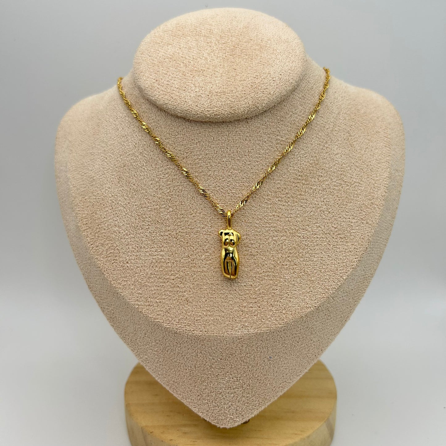 Cadena de silueta de mujer