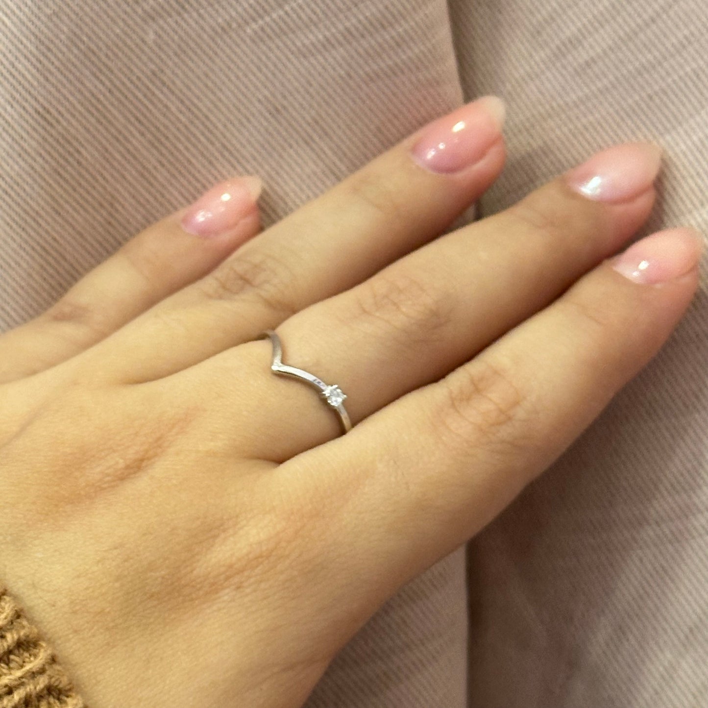 Anillo V con destello