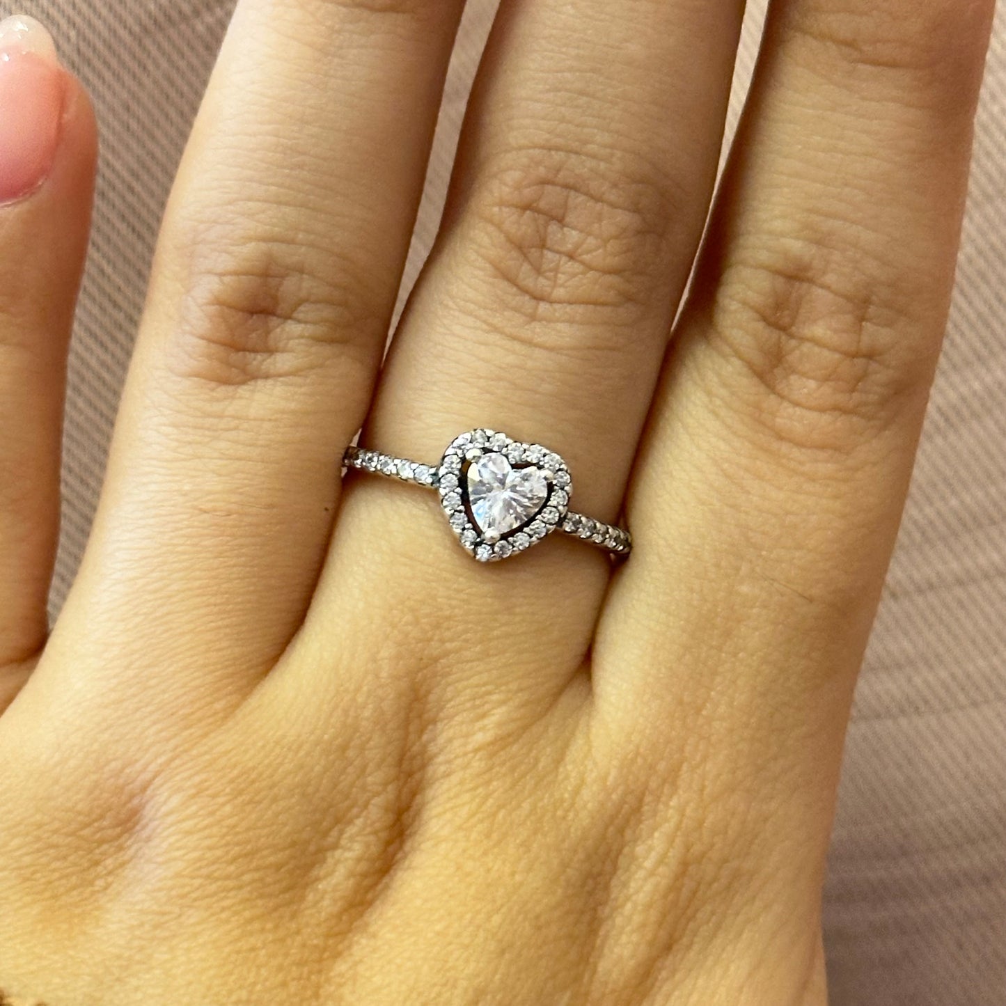 Anillo corazón estilo Pandora
