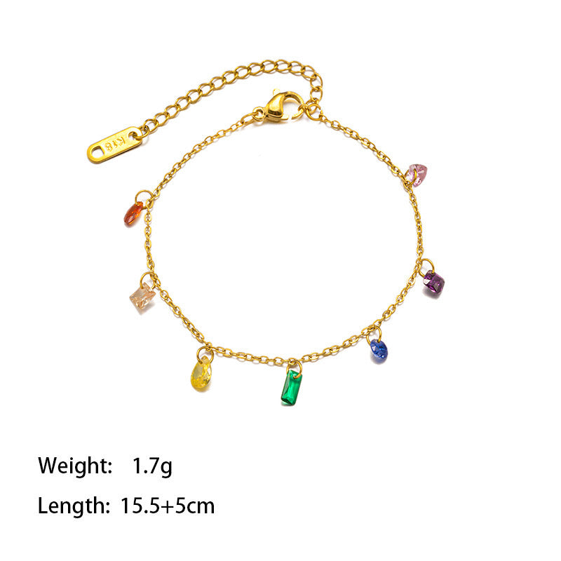 Pulsera con cristales colgantes de colores