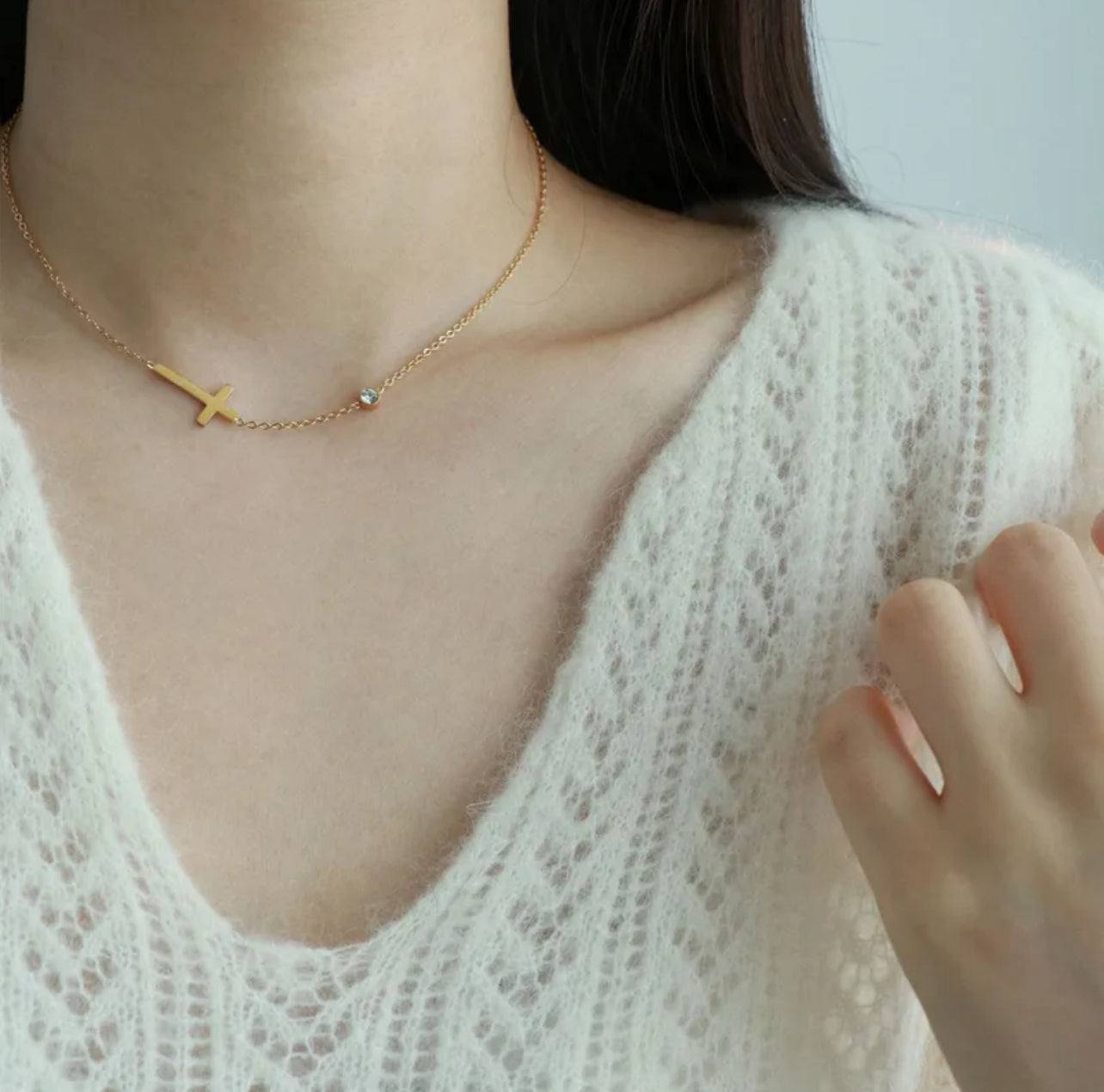 Cadena de cruz con brillito