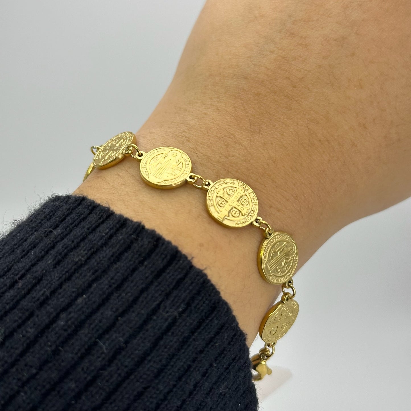 Pulsera chapas de San Benito