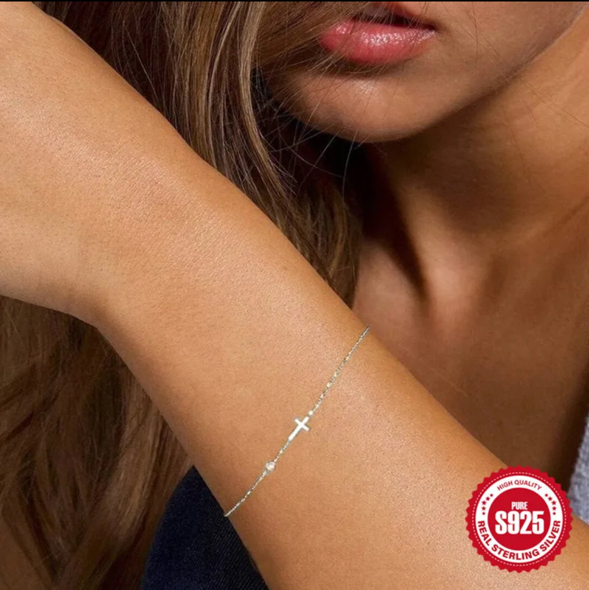 Pulsera de plata de cruz