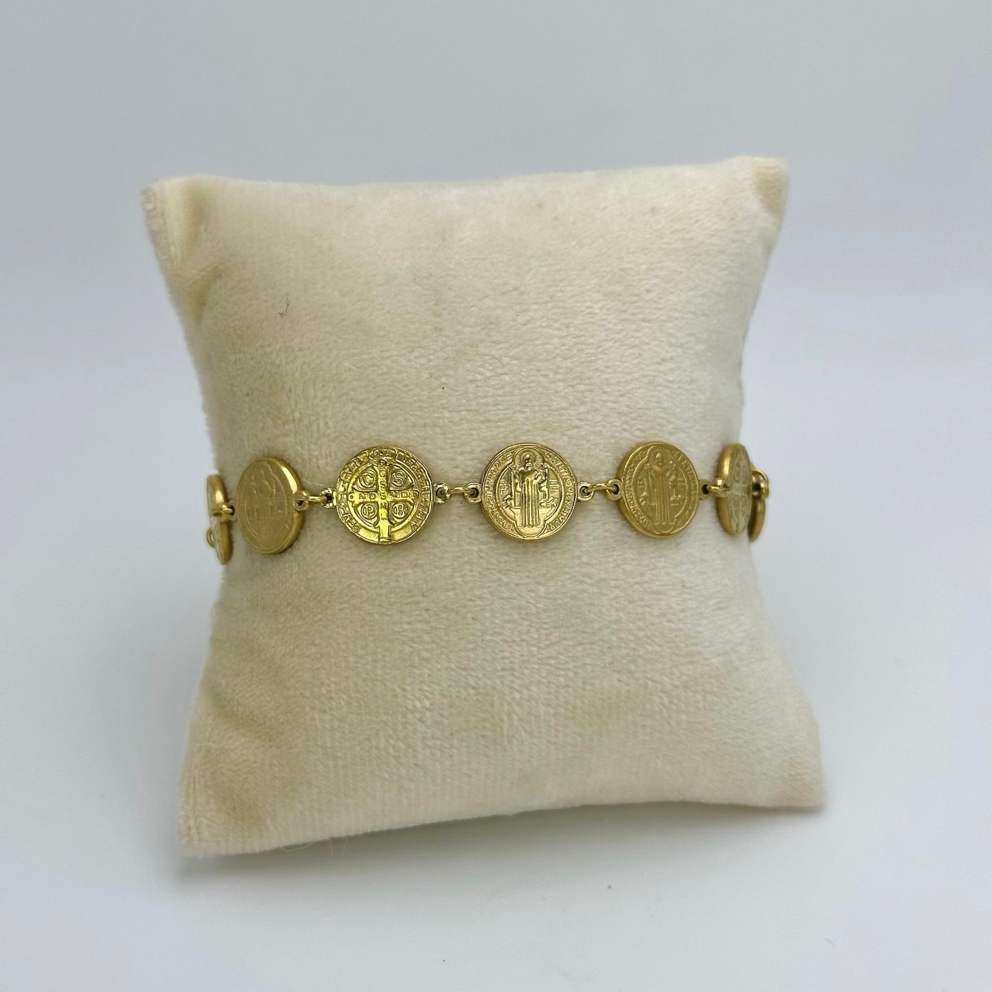 Pulsera chapas de San Benito