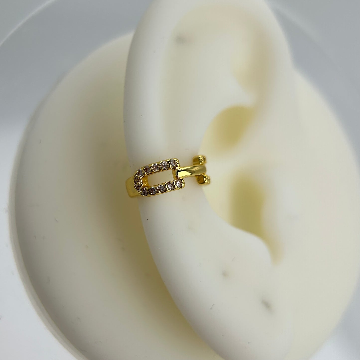 Earcuff cadena con zirconia