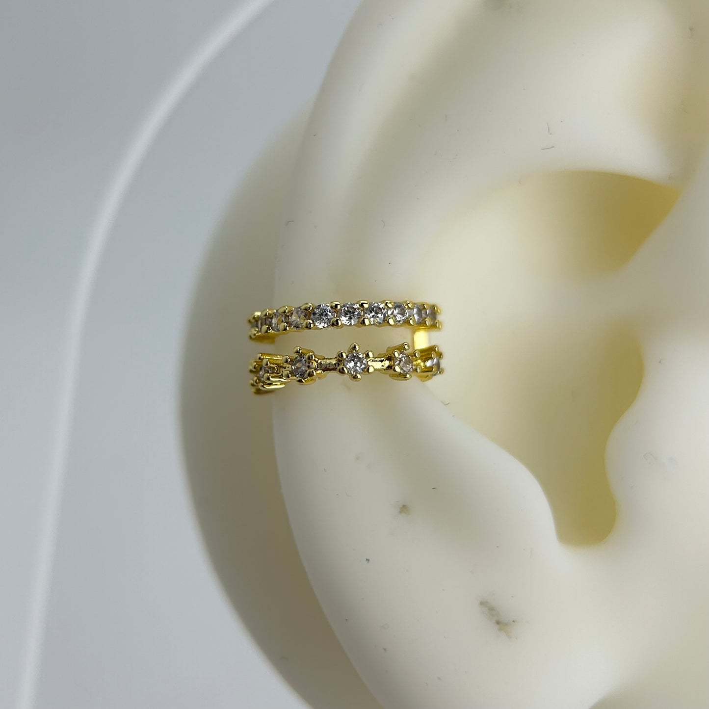 Earcuff doble zirconias