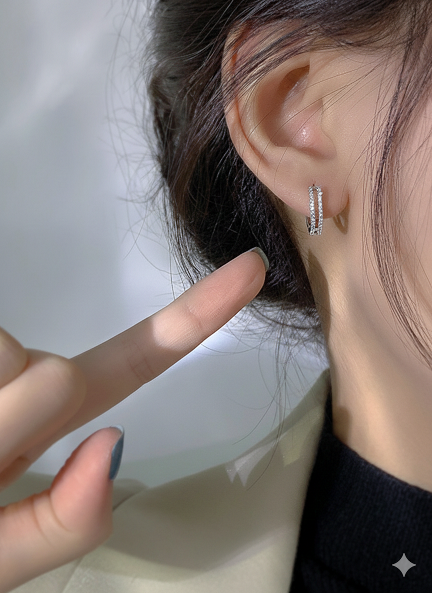 Argollas de Doble Línea con Zirconias ✨