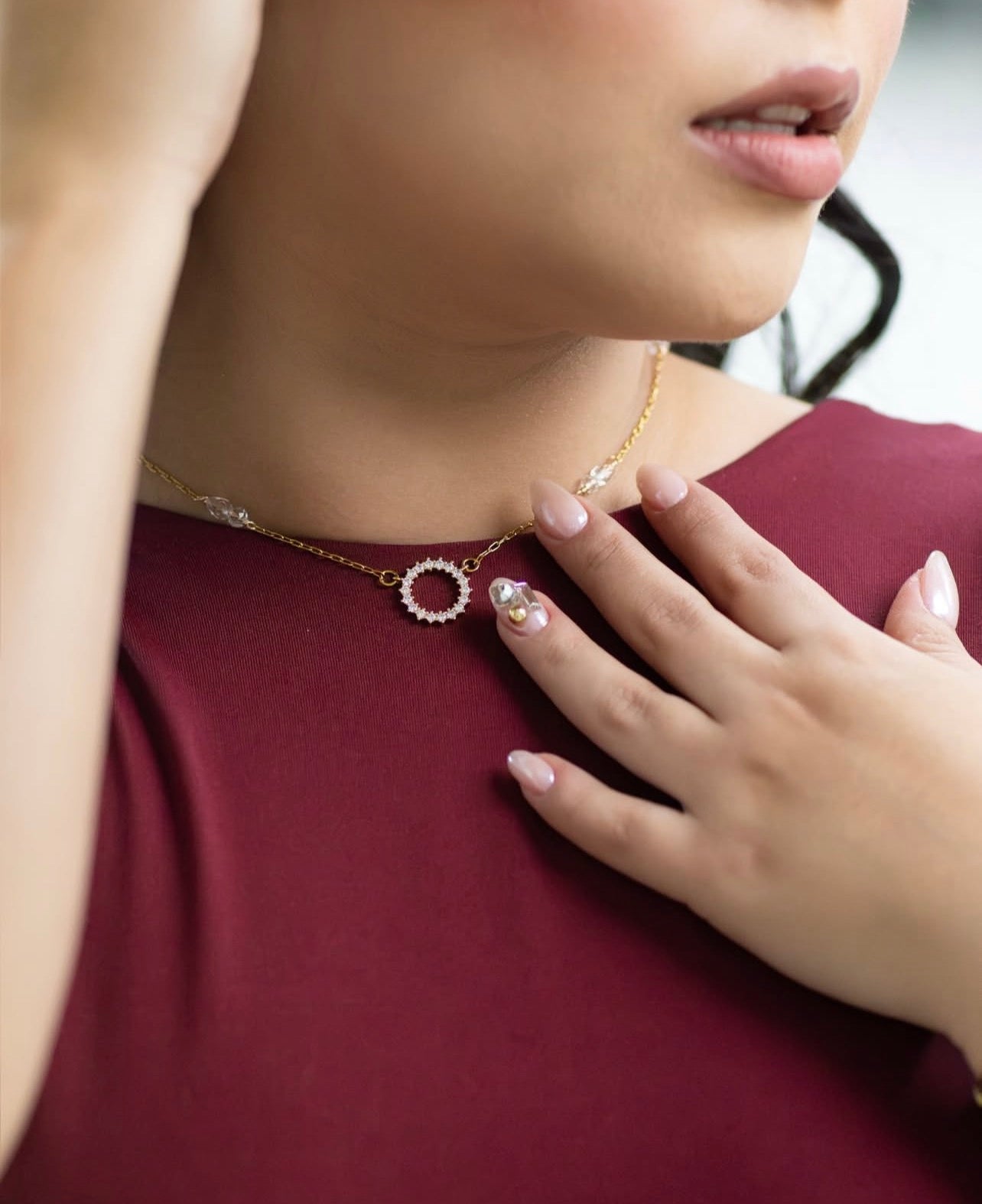 Collar para escote de espalda Loreta ✨❄️