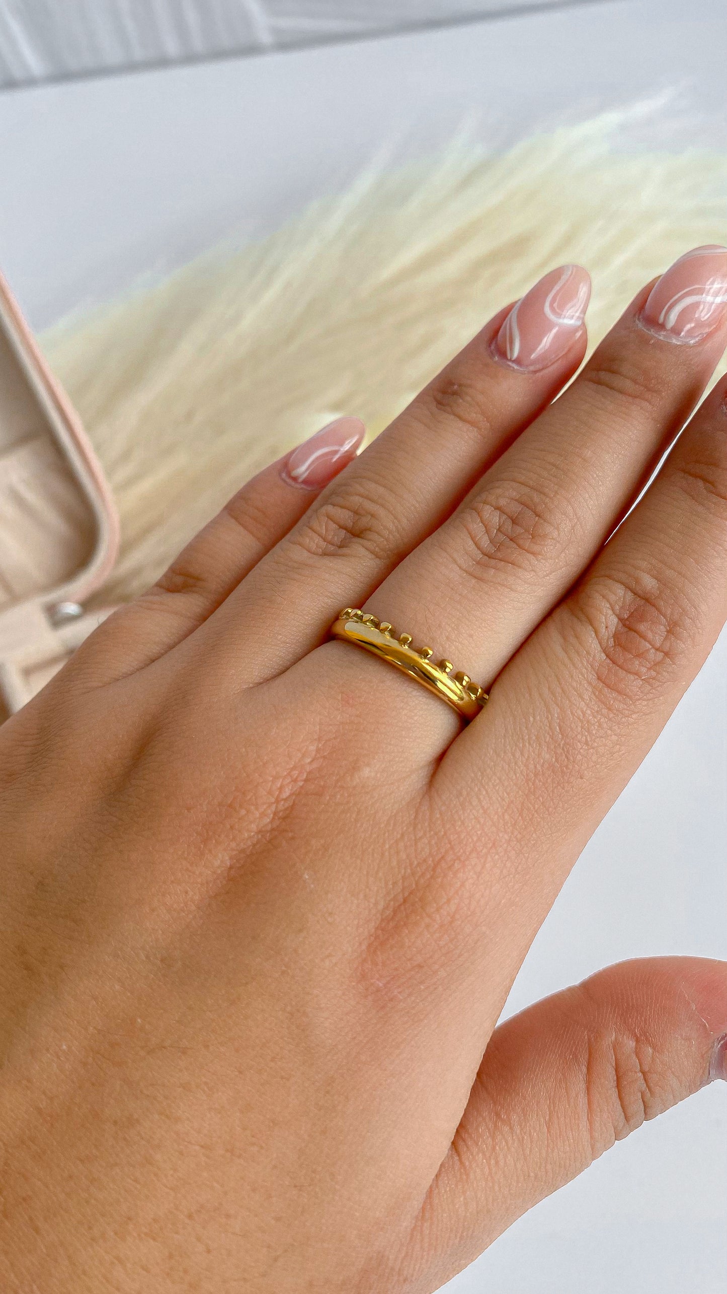 Anillo tipo corona