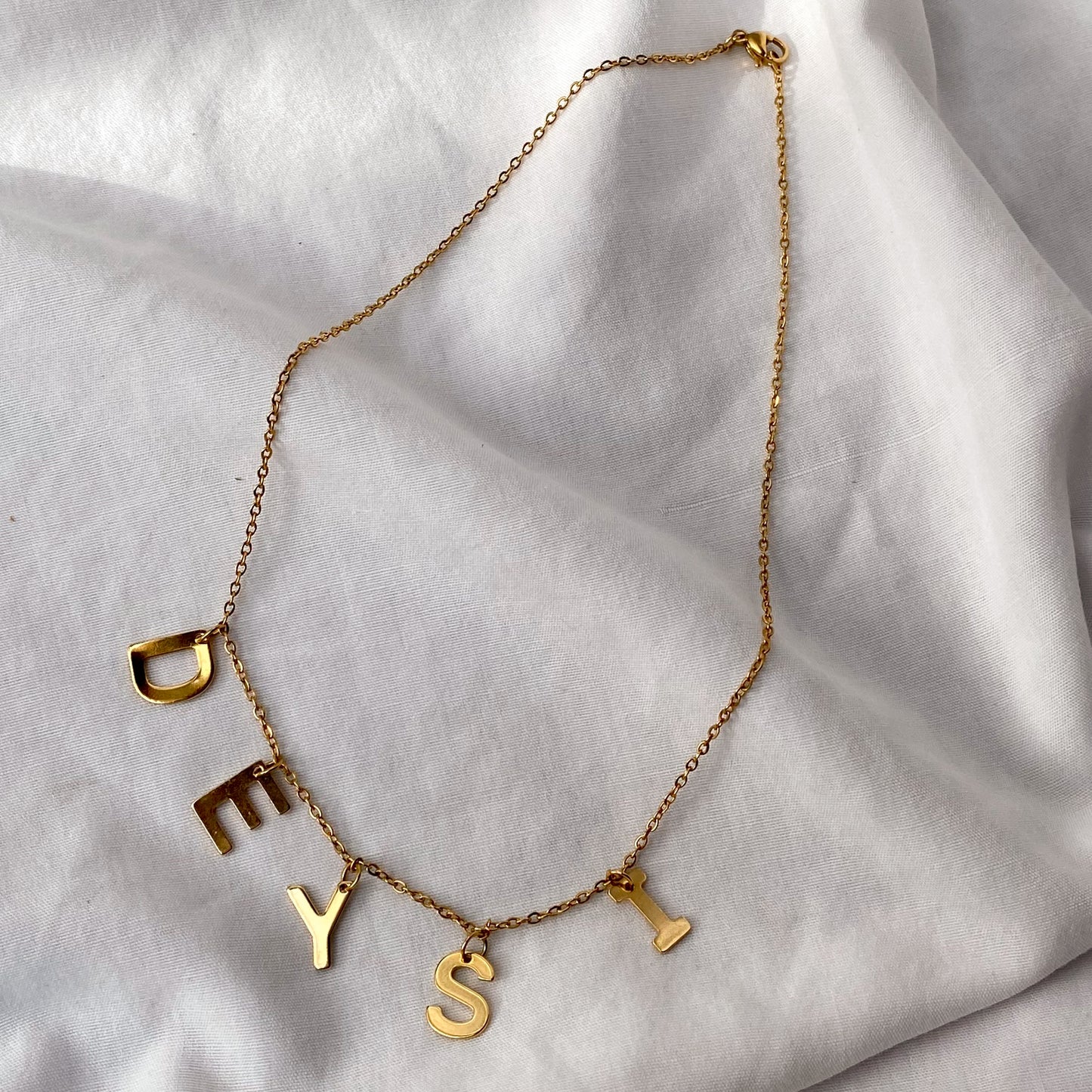 Cadena con nombre en acero