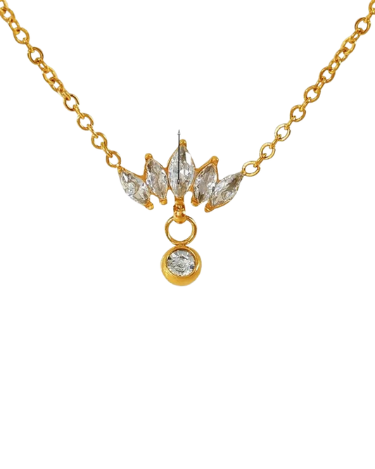 Collar Corona de Hojas con un Colgante ✨