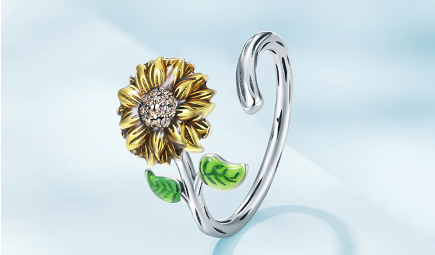 Golden Bloom Ring 🌻✨