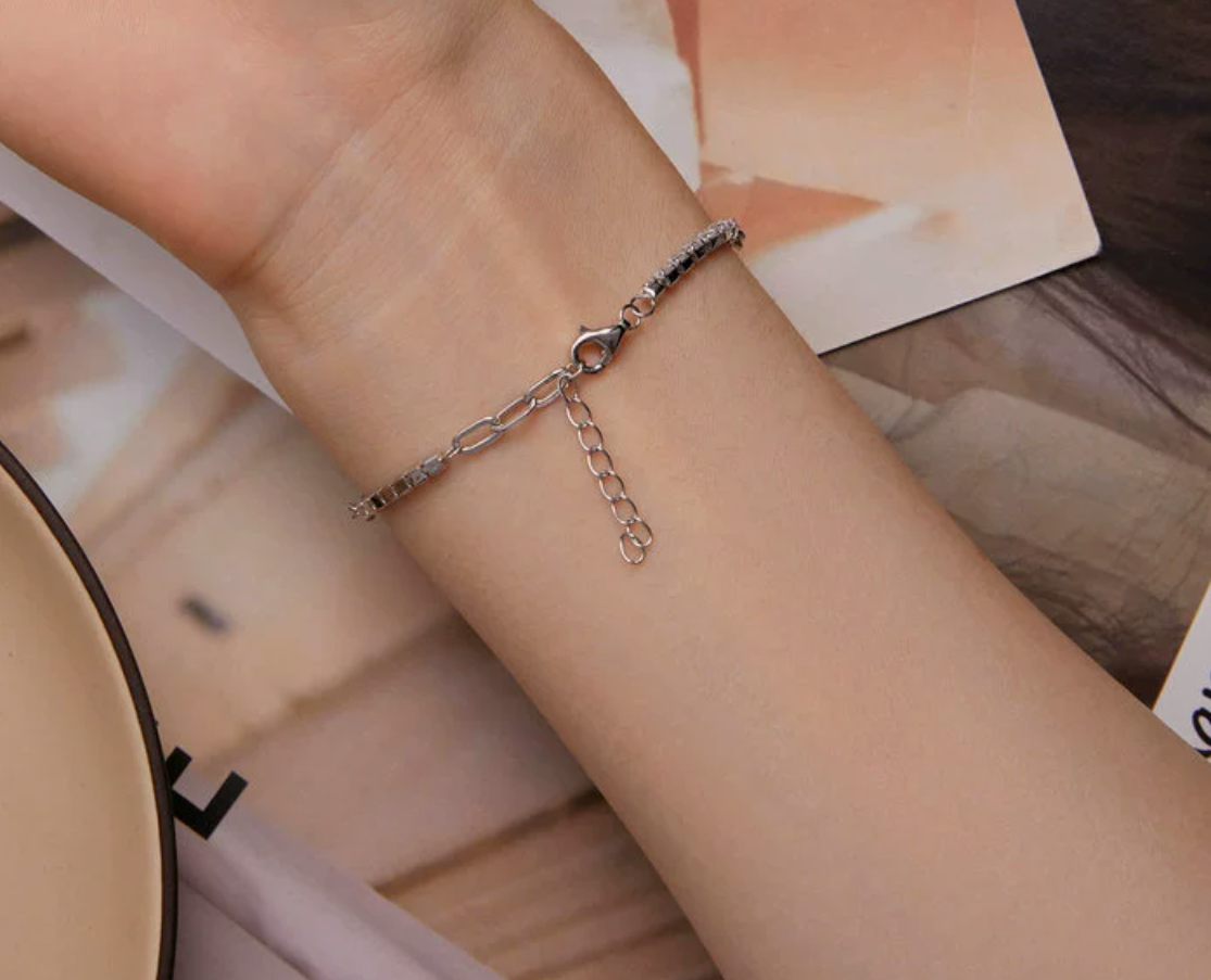 Pulsera de zirconias con paper clip