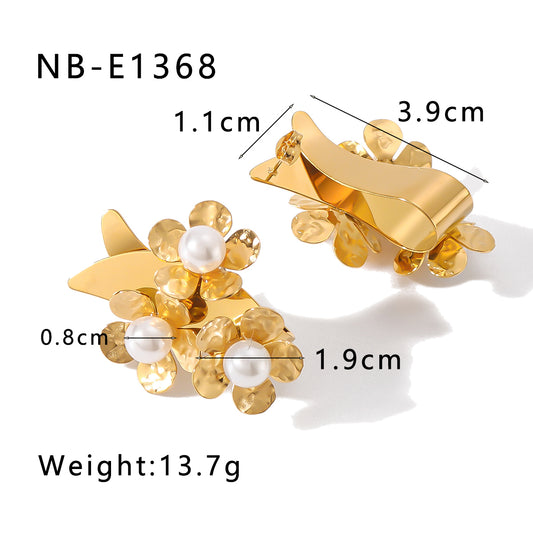 Aretes De Tres Flores Base Cruzada🌺