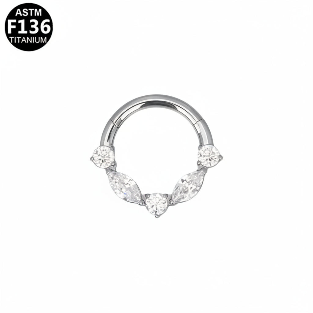 Piercing Argolla De 2 Zirconia Y Tres Zirconias💫