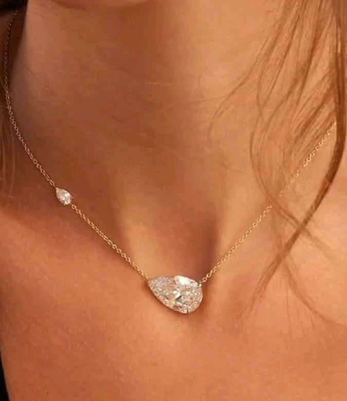 Cadena de Doble Gota de Zirconia en Contraste ✨