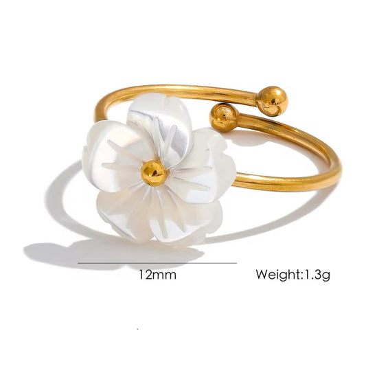 Anillo flor blanca