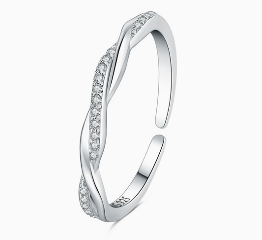 Anillo entrelazado