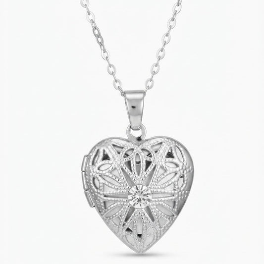 Relicario corazón plateado
