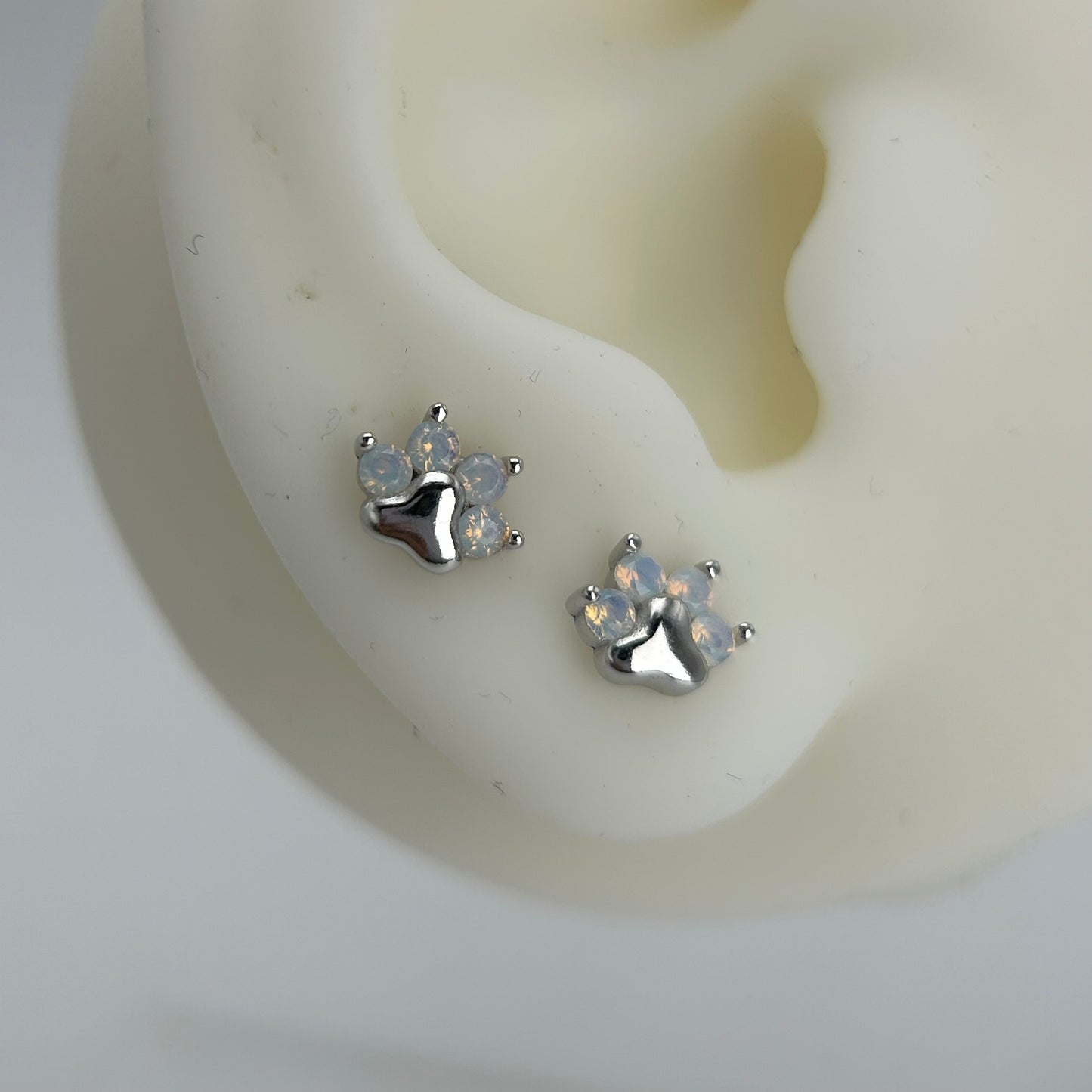 Piercing de Huellitas de Ópalo 🐾