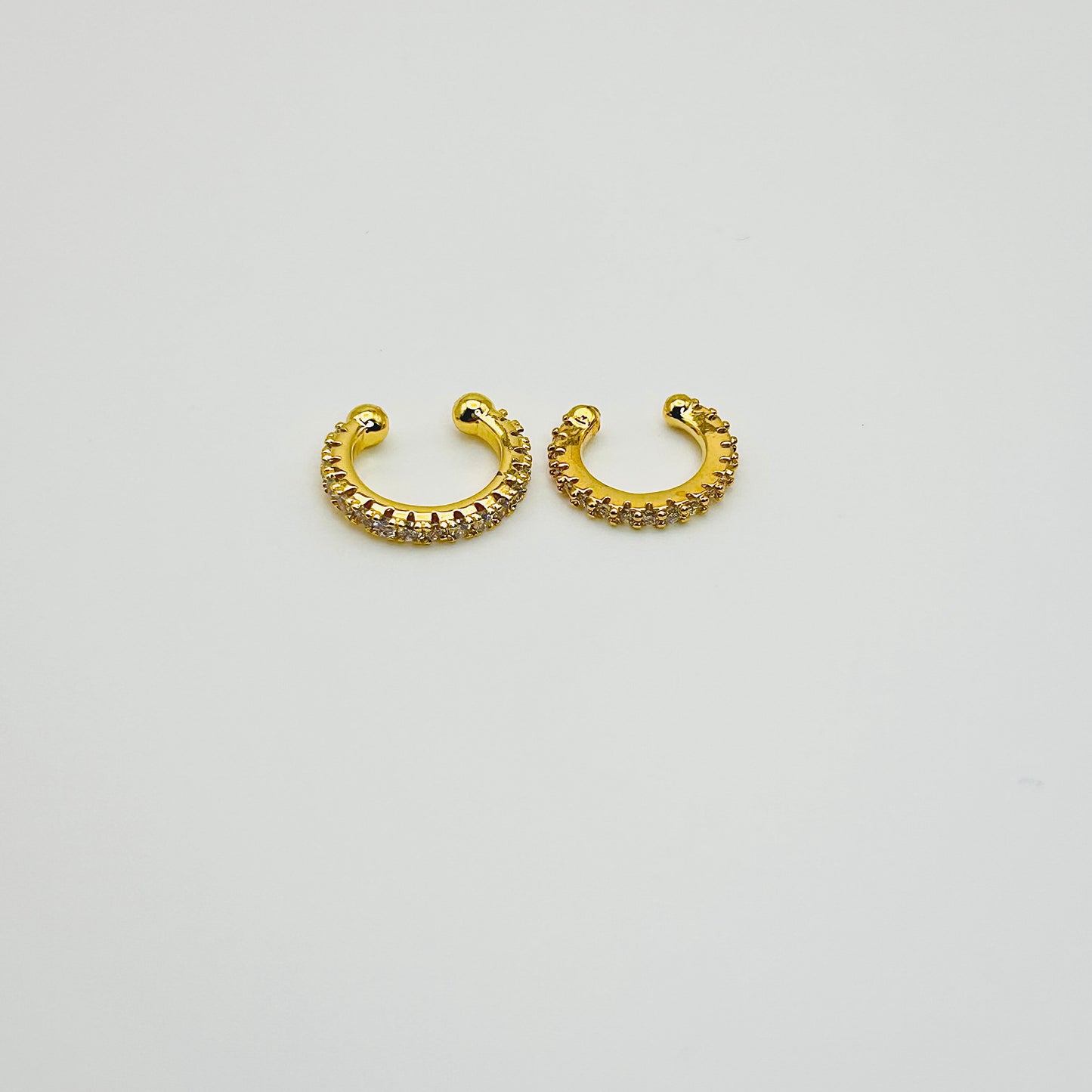 Earcuff línea de zirconias