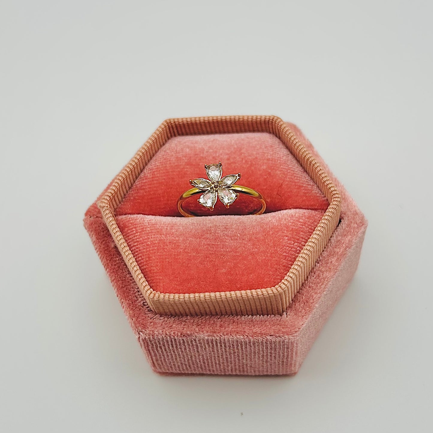 Anillo de flor