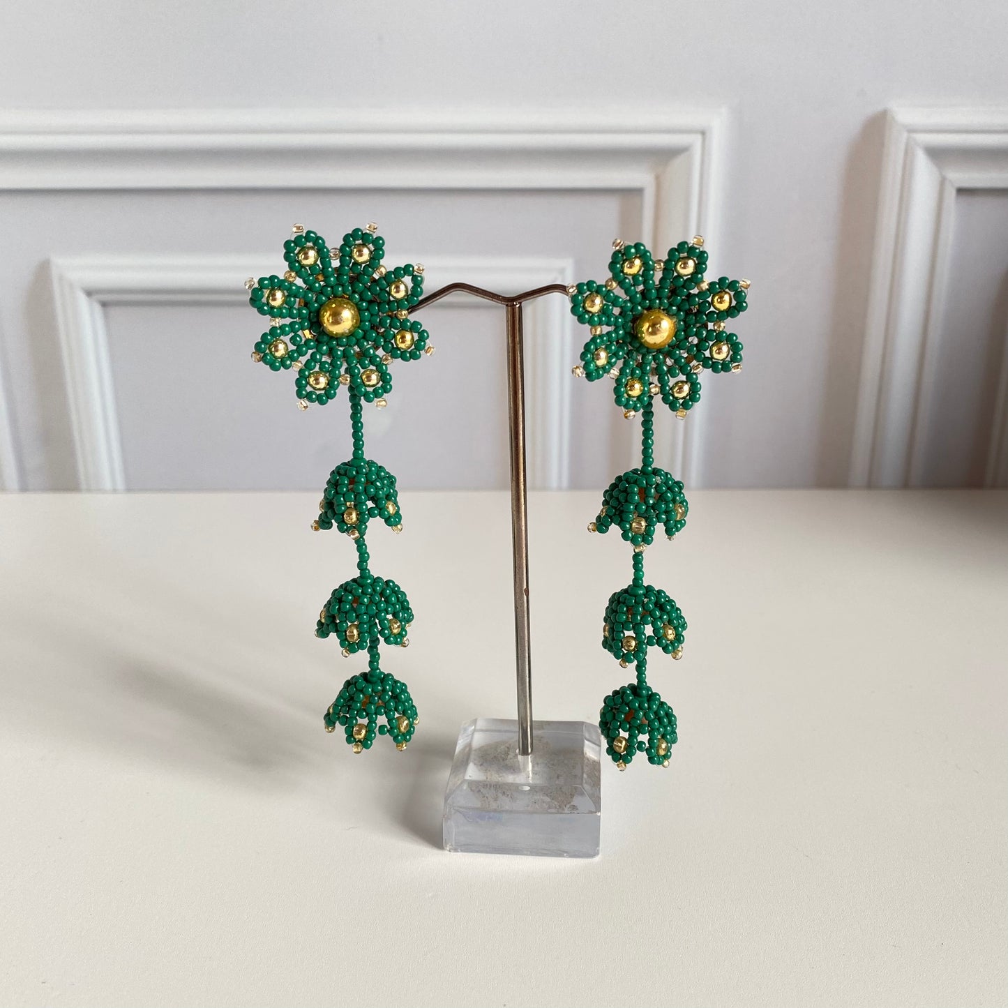 Aretes verdes tejidos