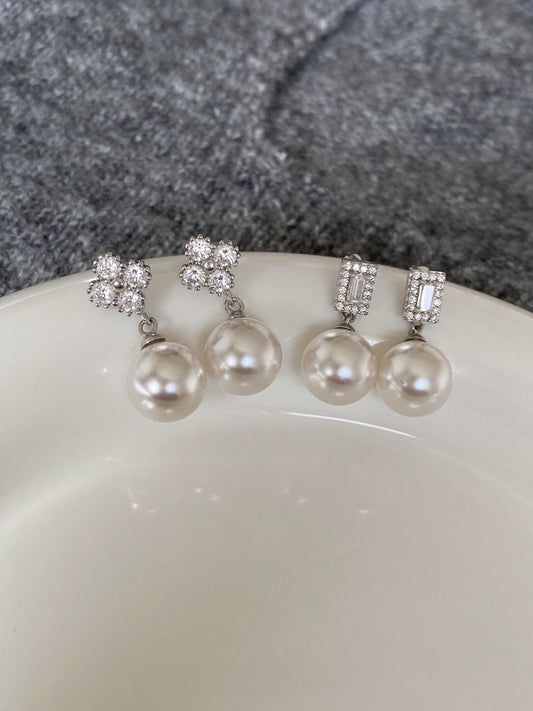Arete con trébol y perla