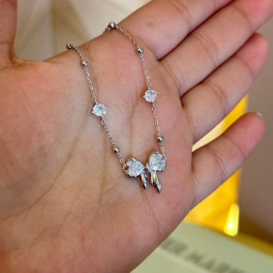 Pulsera de plata moño