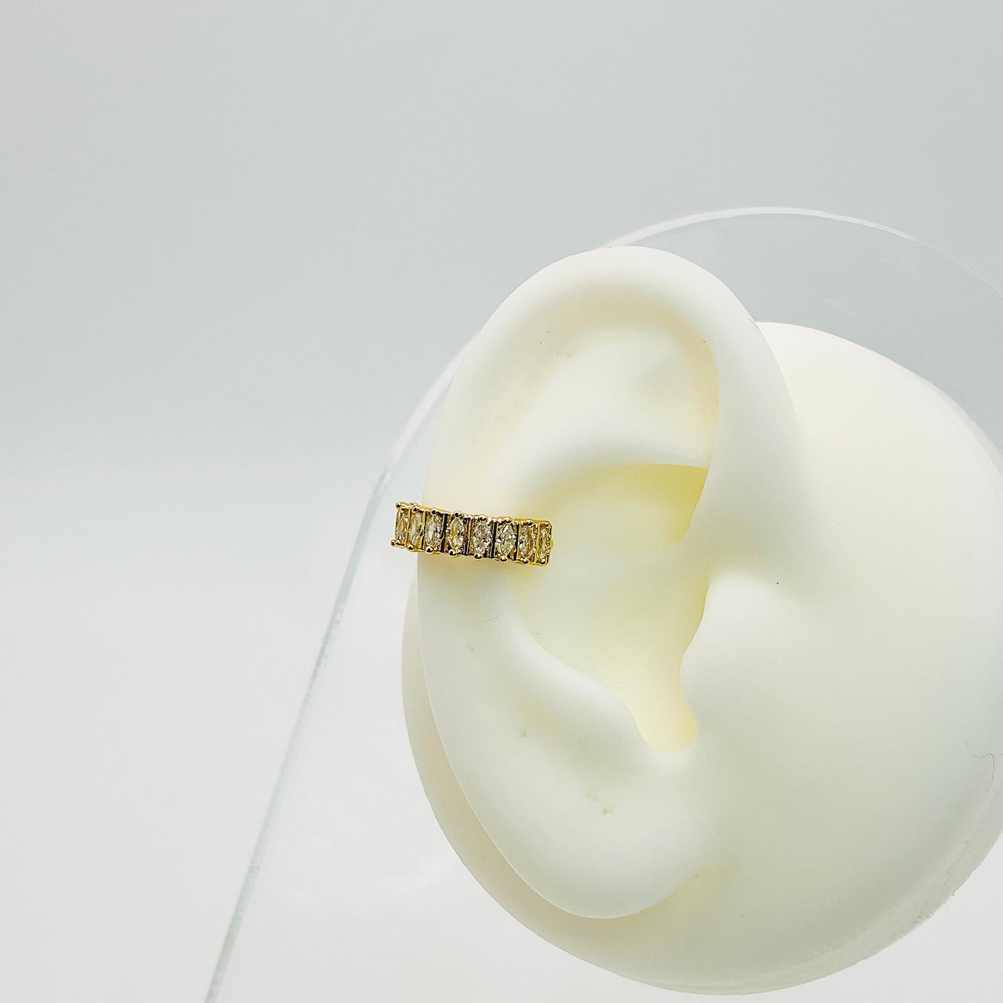 Earcuff chunky zirconia rectangular