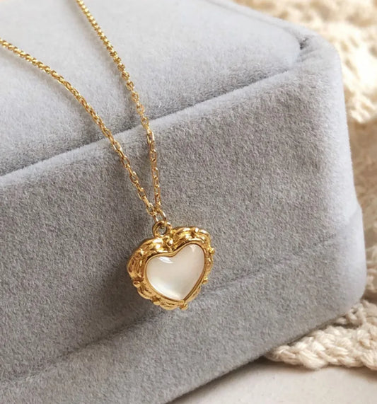 Cadena de corazón doble diseño