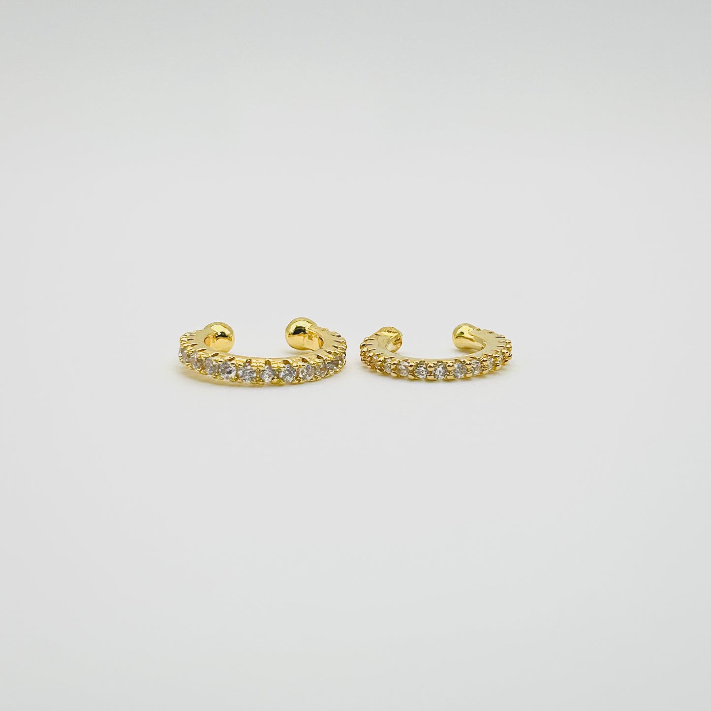 Earcuff línea de zirconias