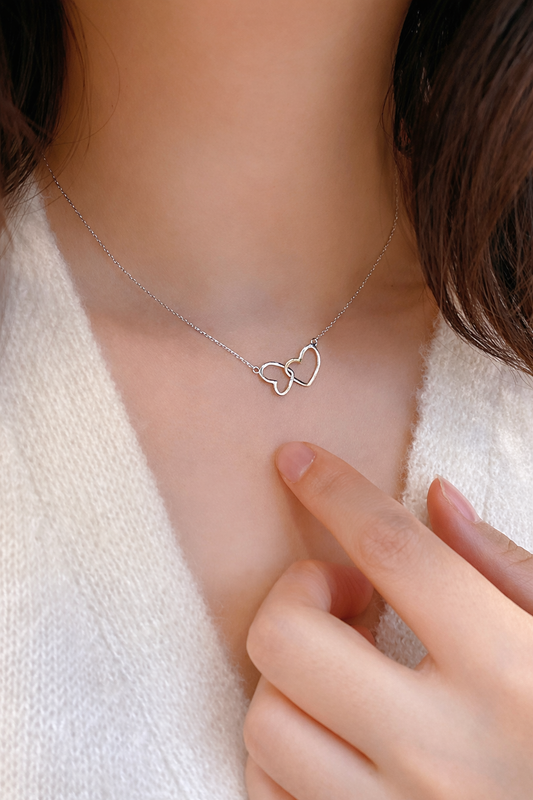 Cadena de Dos Corazones Entrelazados ✨