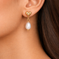 Aretes de Corazón con Destello Interior y Perla de Río ✨