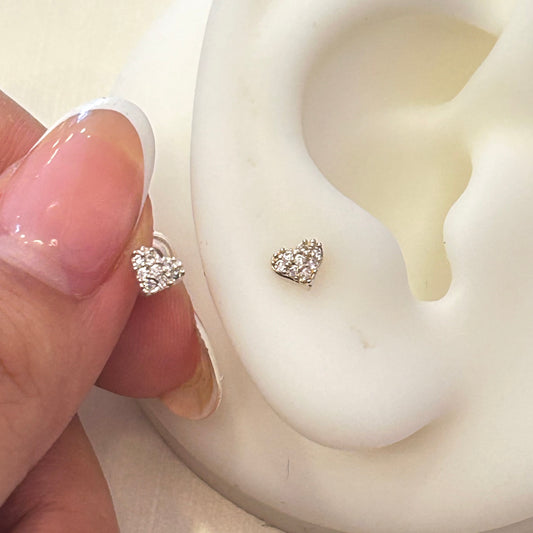 Piercing corazón con zirconias