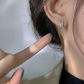 Argollas de Doble Línea con Zirconias ✨