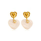 Aretes de Corazones Superpuestos con Nácar Colgante 🤍
