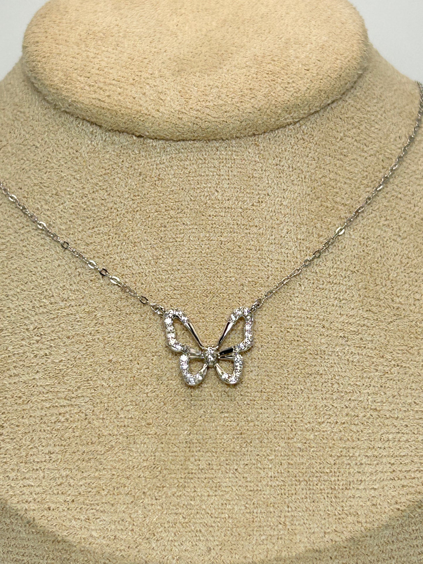 Cadena Fly to You🦋