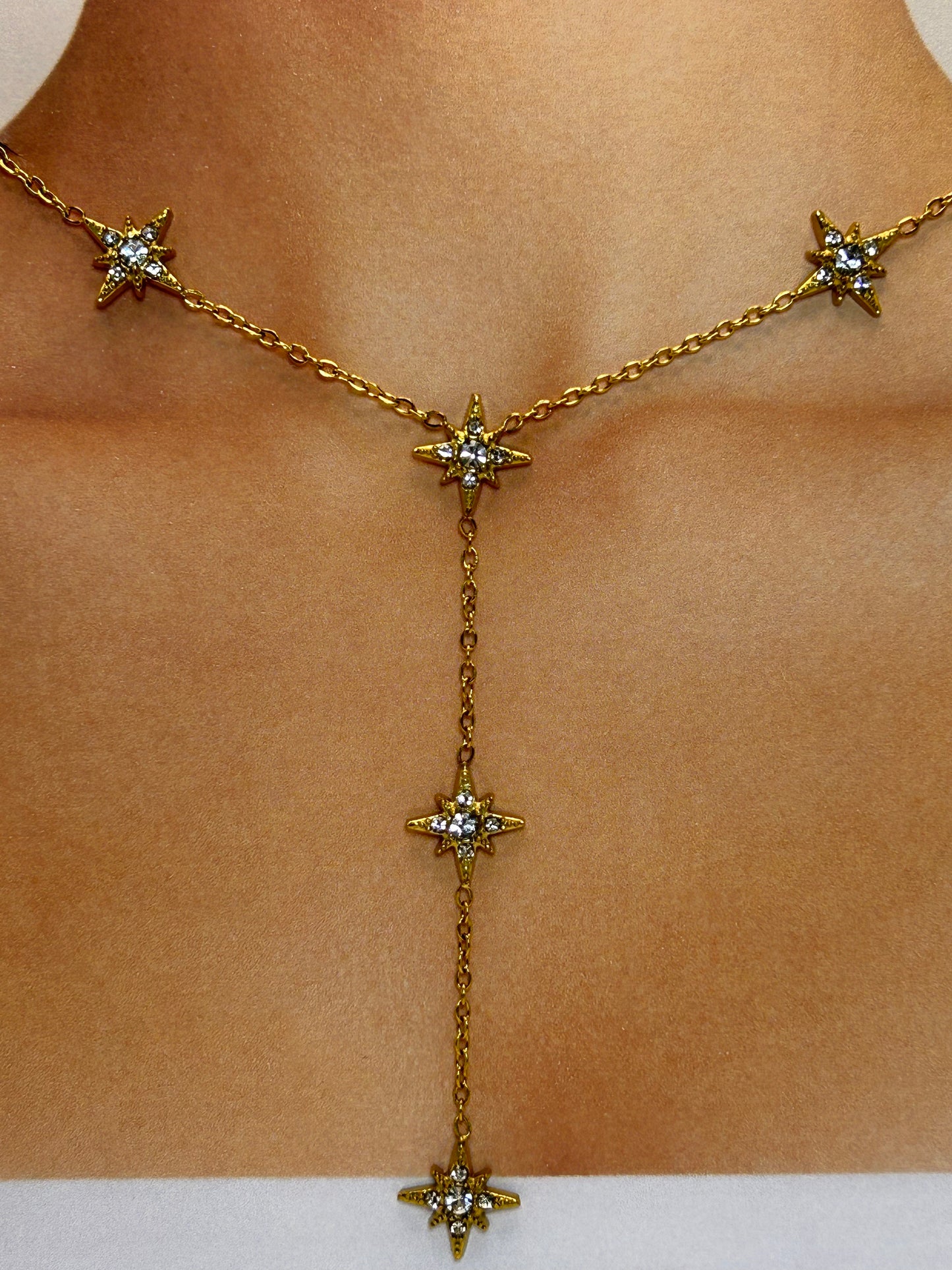 Cadena de Escote de Destellos con Zirconias✨