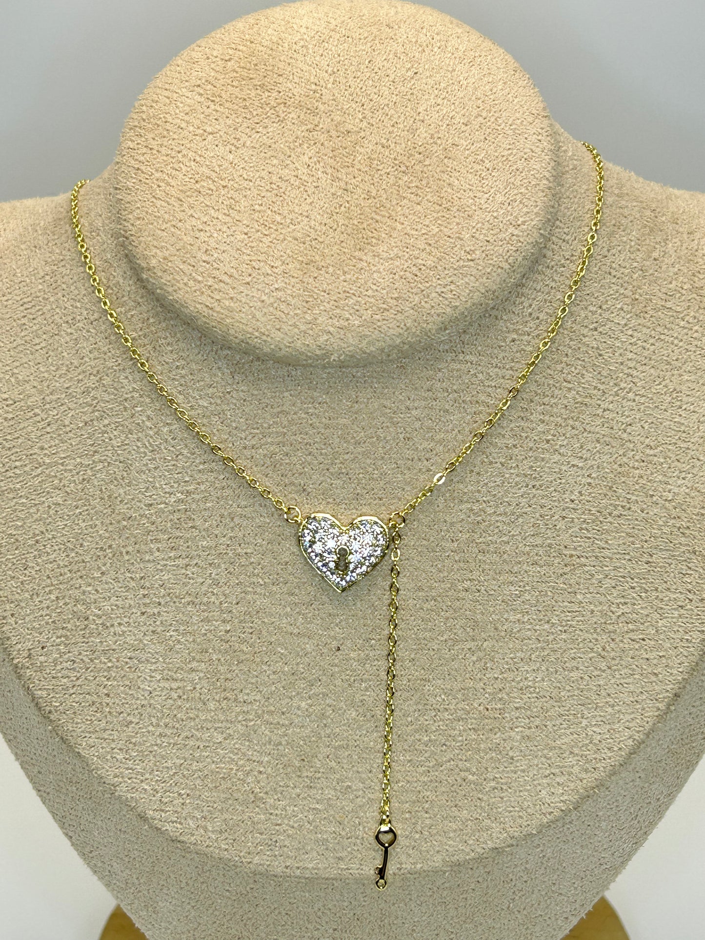Cadena de Corazón Zirconia con Llave Colgante🔐💖