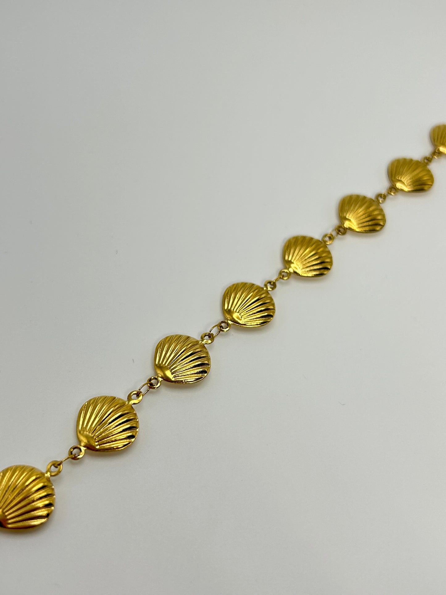 Pulsera con Conchitas Doradas💛
