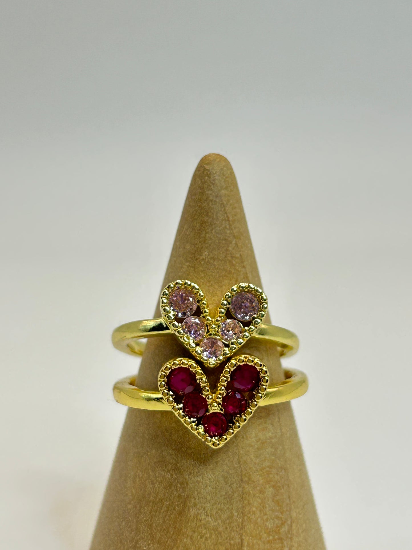 Anillo Corazón con Tres Zirconias❤️