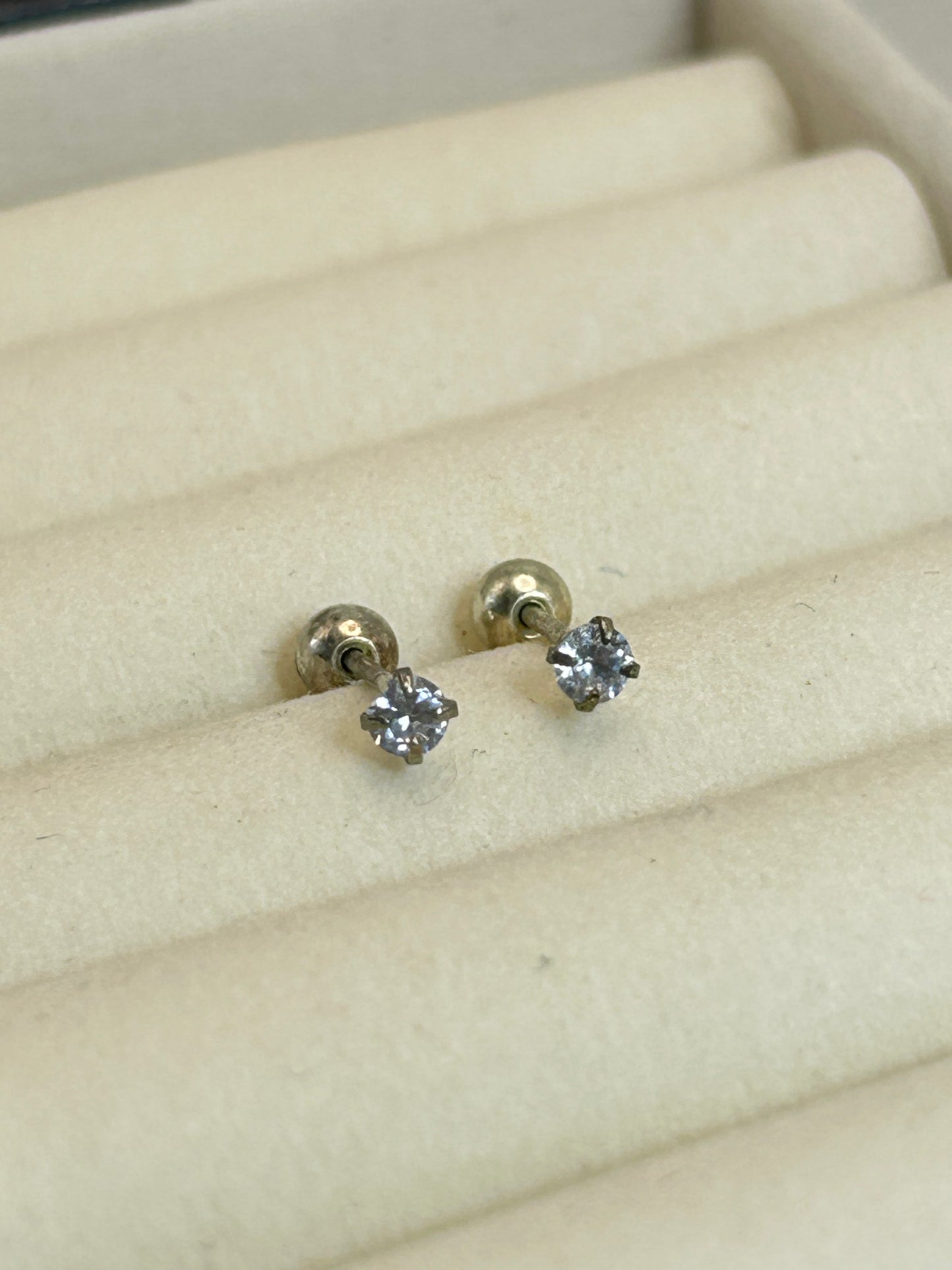 Piercing diamante 3mm ✨