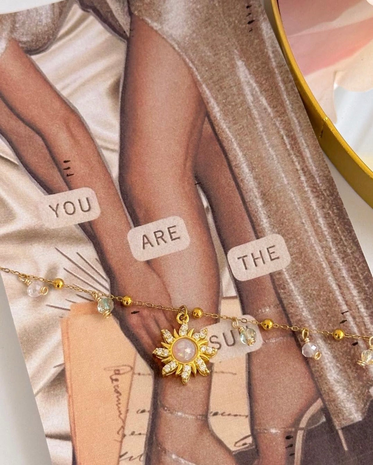 Cadena You Are The Sun☀️♌