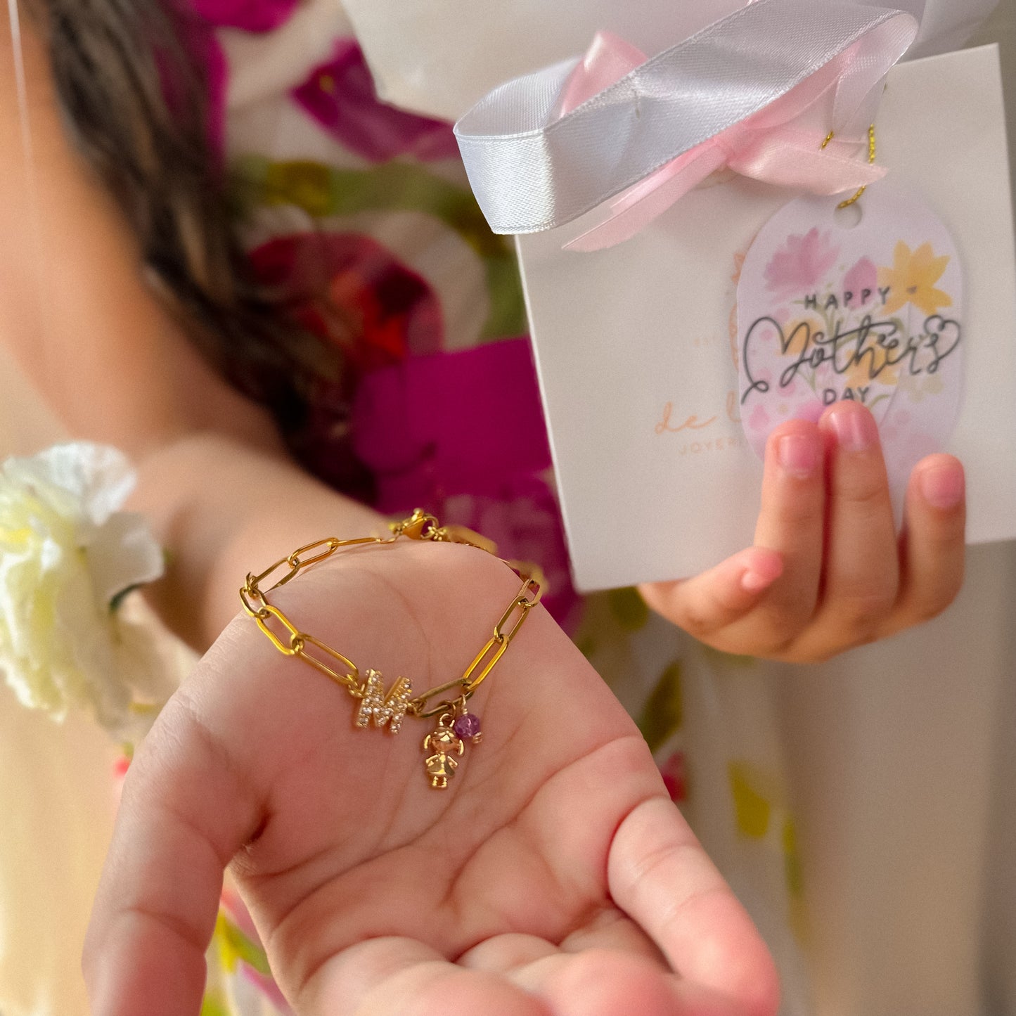 Pulsera Clavel 🌸✨