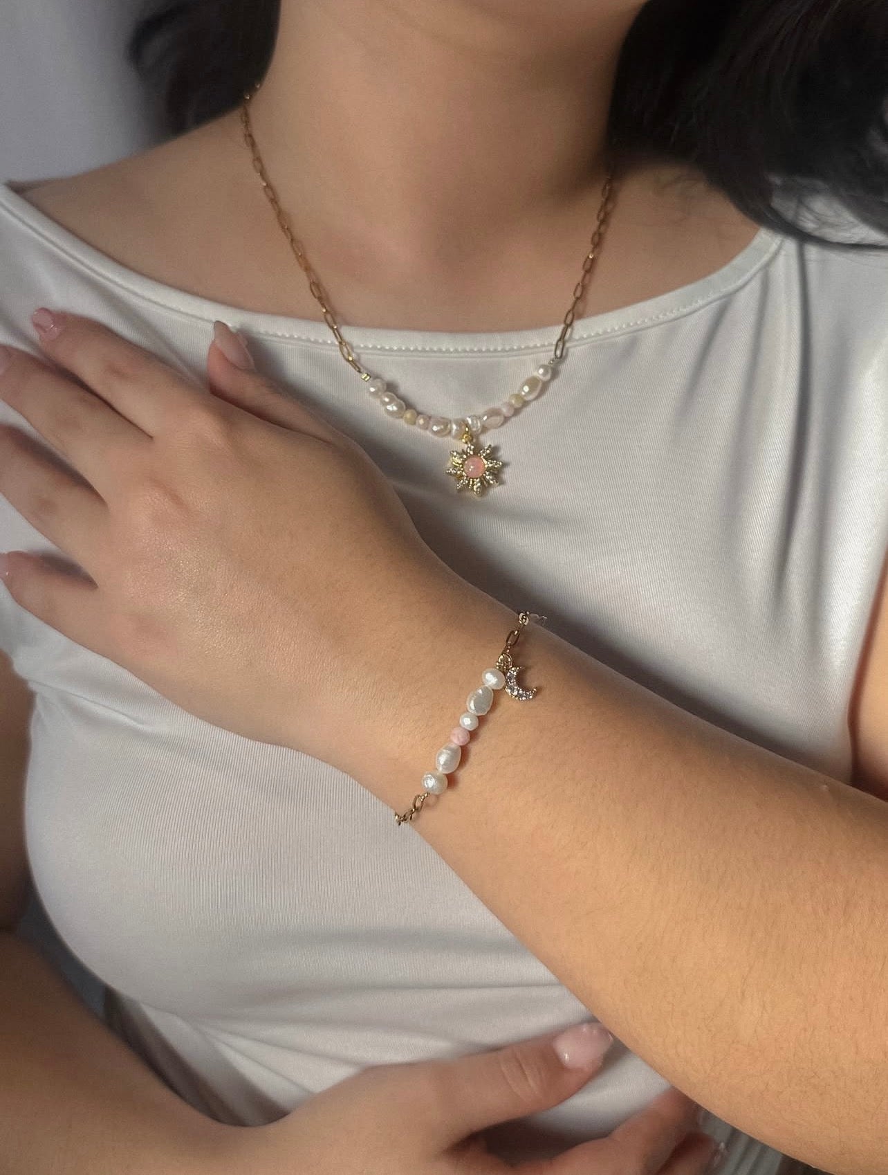 Set She Shines / Even in the Dark🪽💫